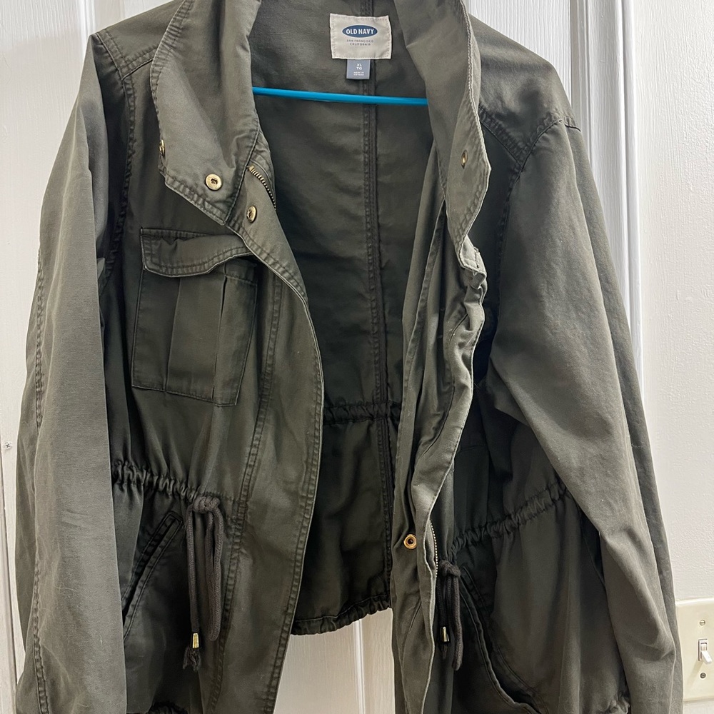 Jacket - Picture 3 of 4